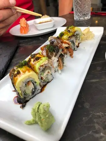 Naomi Sushi Bar