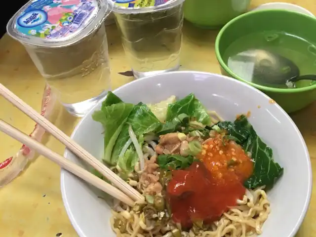 Gambar Makanan Bakmi Ayam Bangka Keriting 1