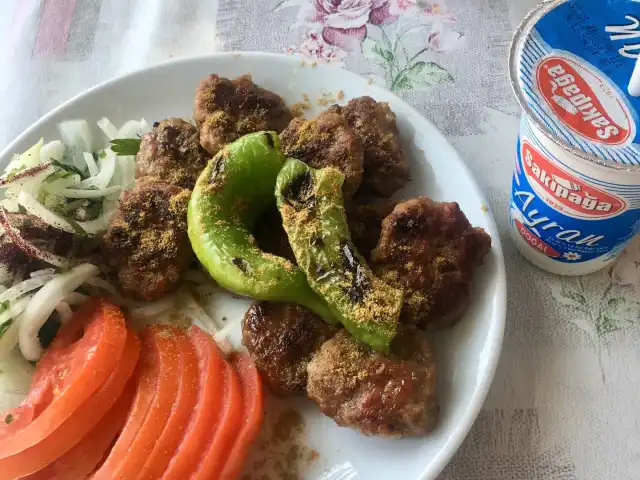 Köfteci Salih Usta'nin yemek ve ambiyans fotoğrafları 2