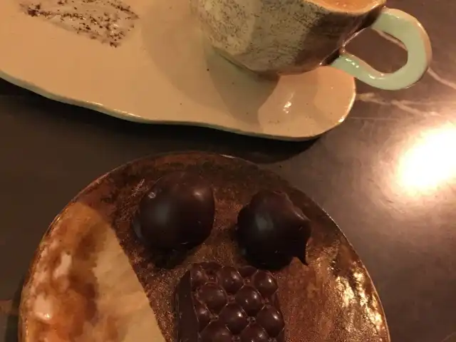 Maia Handmade Chocolate Atolye