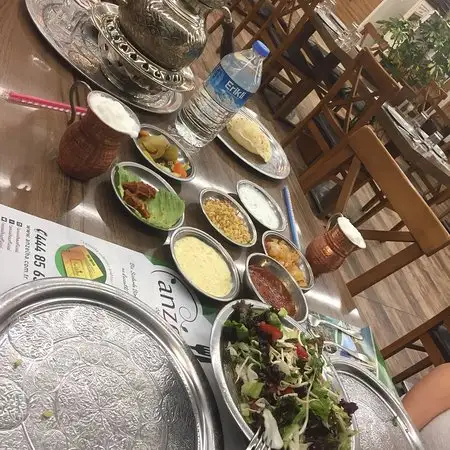 Urfa Anzelha Sofrası'nin yemek ve ambiyans fotoğrafları 10