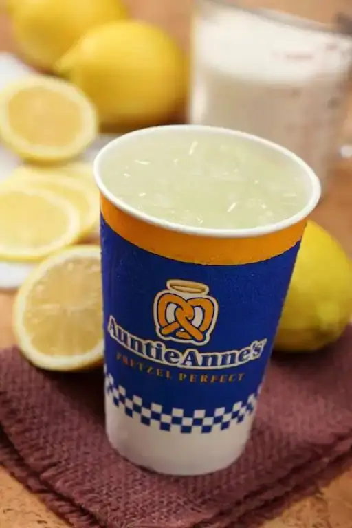 Auntie Anne's Food Photo 11