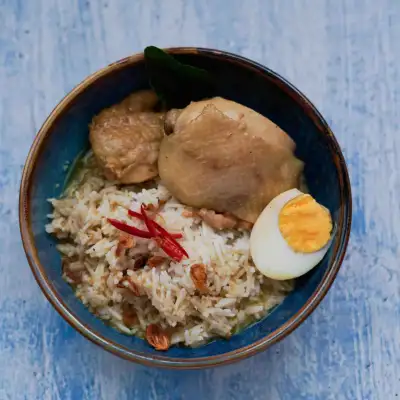 Nasi lauk kelantan kak tia