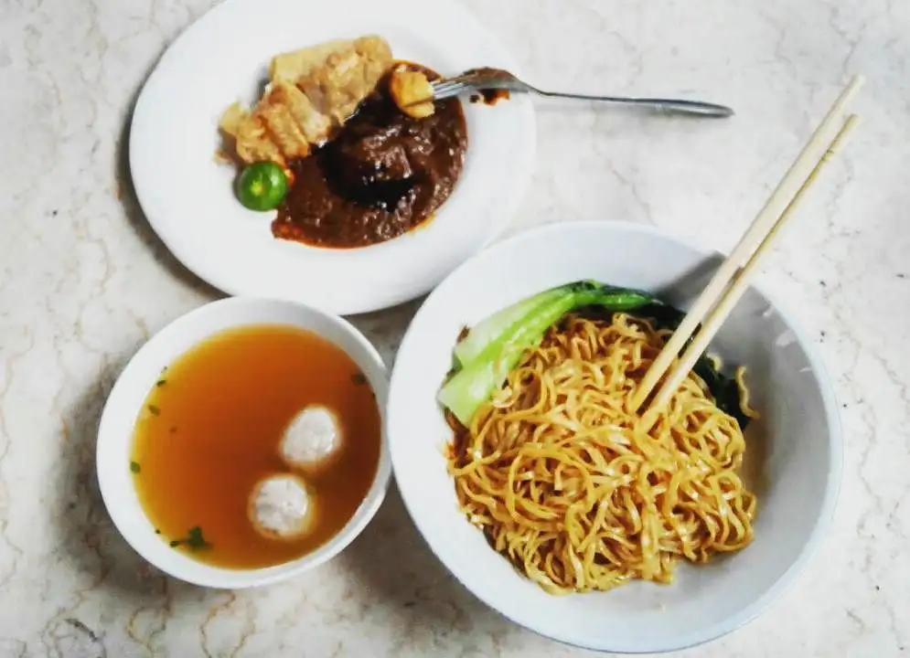 Kedai Mie Dago