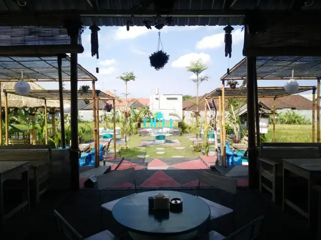 Chill Cafe Bali