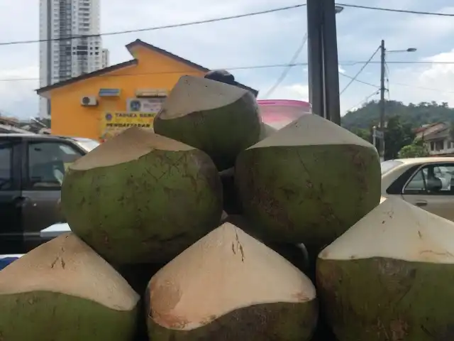 Air Kelapa Pandan Food Photo 2