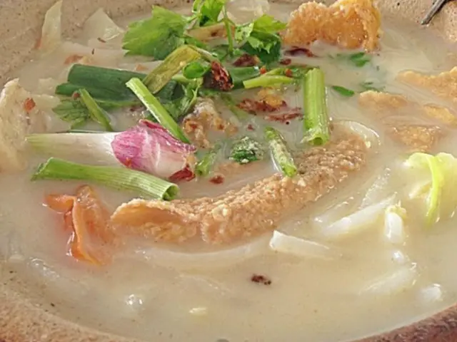 Jalan Ipoh Fish Head Noodle @ Kuan Tee Temple Food Photo 2