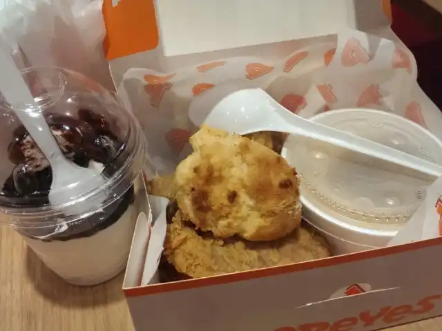 Gambar Makanan Popeyes 12