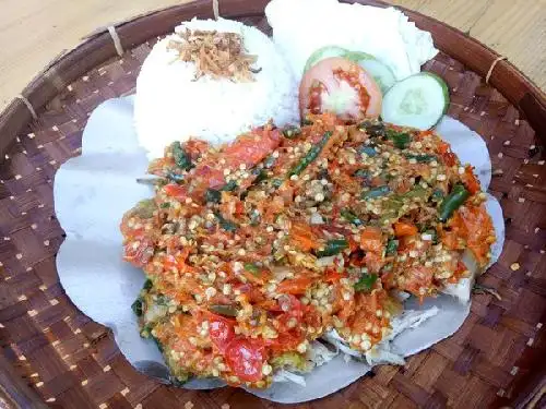 Soto Lamongan Cilandak Mudah Intan, Jl Hj Batong.