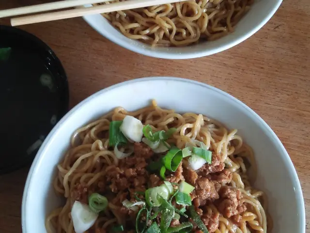 Gambar Makanan Mie Ayam Bangka Awat 3