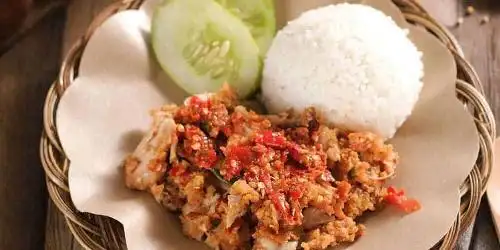 Ayam Geprek Mantu, Ciputat