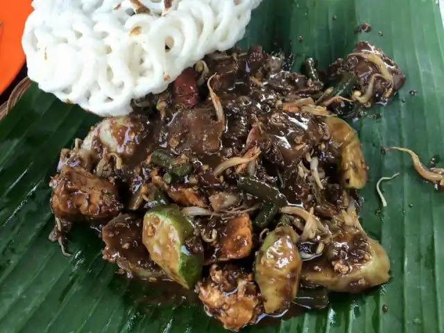 Gambar Makanan Pecel Pincuk Ibu Ida 4