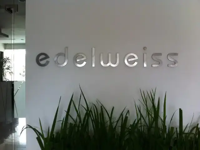 Gambar Makanan Edelweiss - Hotel Santika 5