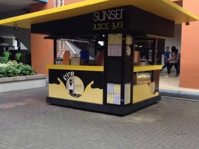 Sunset Juice Bar