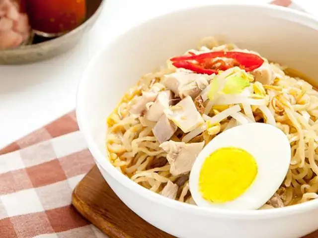 Gambar Makanan IWS Cafe & Noodle 3