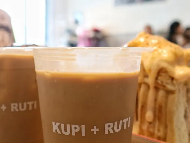 Gambar Makanan Kupi + Ruti 17