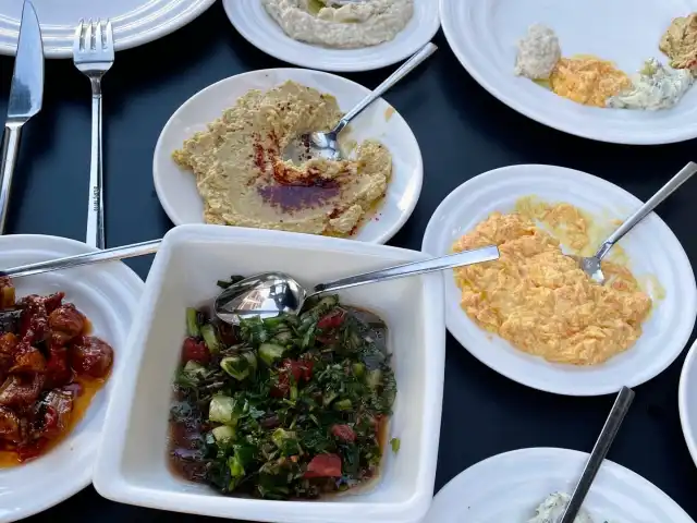Deruni Meyhane | Antakya Mutfağı'nin yemek ve ambiyans fotoğrafları 3
