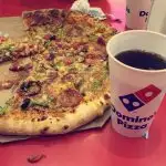 Domino's Pizza'nin yemek ve ambiyans fotoğrafları 4