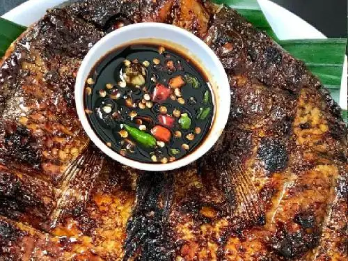 Ikan Bakar Cakmet 99