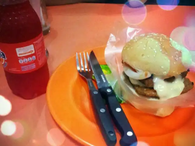 Gambar Makanan Klenger Burger 3