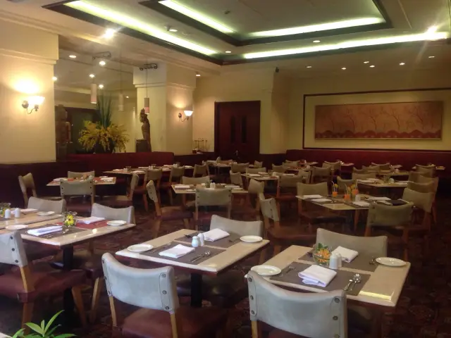Gambar Makanan Lagoon Cafe - The Sultan Hotel Jakarta 10