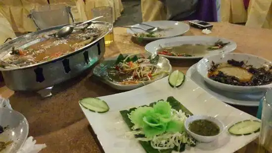 Bangkok Village Food Photo 1