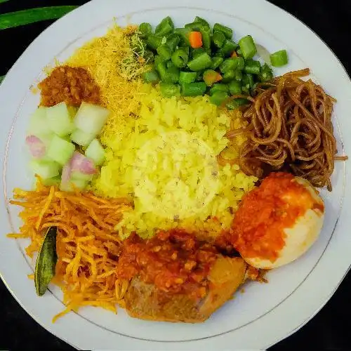 Gambar Makanan Nasi Kuning Ambon Rasa, Tukad Barito 6