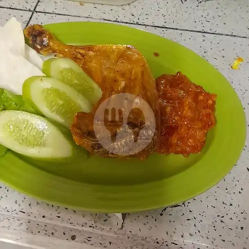 Gambar Makanan Ayam geprek barokah solo 4