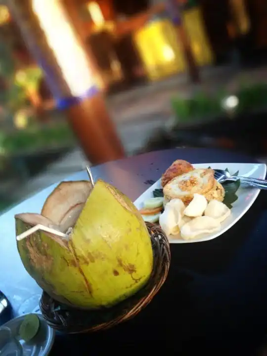 Gambar Makanan Bale Bengong Resto 2