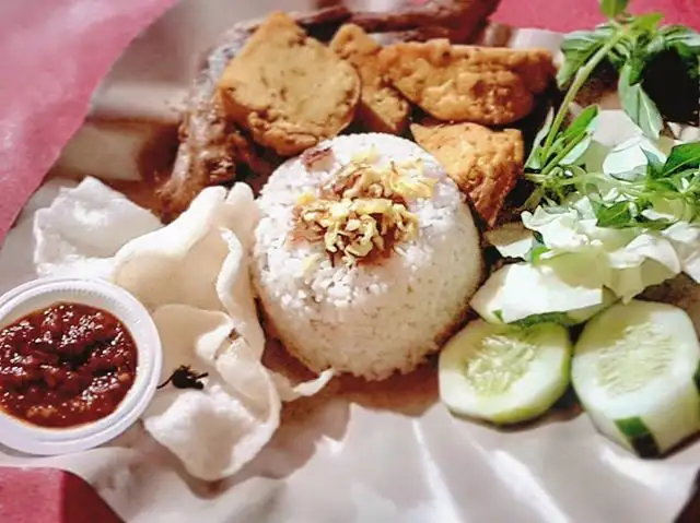 Gambar Makanan Nasi Uduk Pak Agus 2