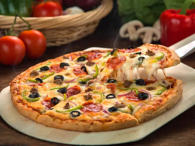 Gusto Pizza'nin yemek ve ambiyans fotoğrafları 1
