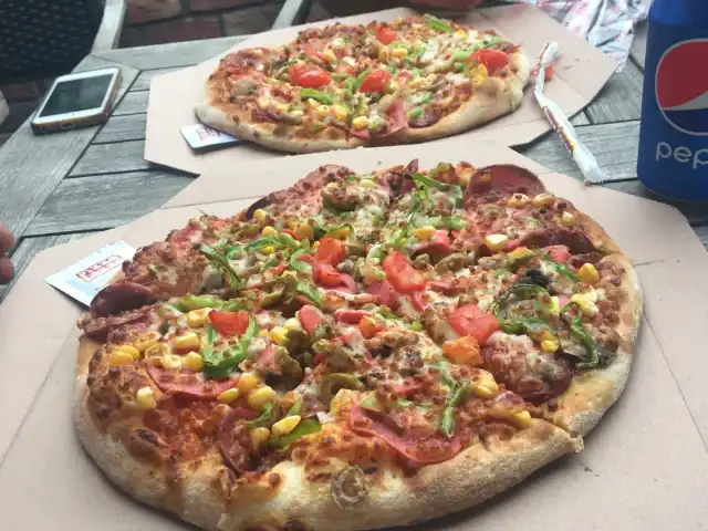 PizzaLazza Kayışdağı'nin yemek ve ambiyans fotoğrafları 1