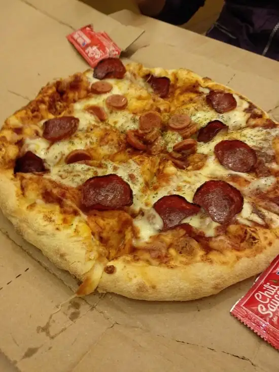 Gambar Makanan Domino's Pizza 3