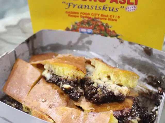 Gambar Makanan Martabak Bandung Fransiskus 2