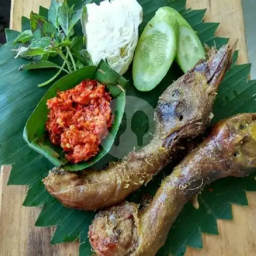 Gambar Makanan Warung Mbok Iyem Ayam & Belut Penyet, Pondok Bambu 11