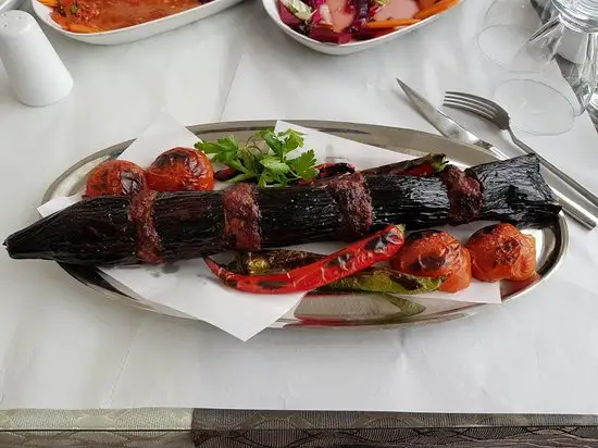 Oz Adana Patlican Kebap'nin yemek ve ambiyans fotoğrafları 1