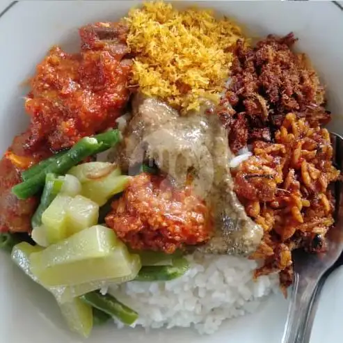 Gambar Makanan Wr Laris Manis (Nasi Belut Tanpa Tulang), Ampenan 10