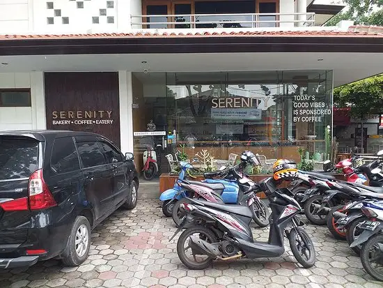 Gambar Makanan Serenity Bakery-Coffee-Eatery 19