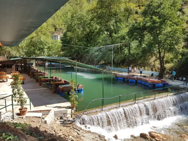 Dim Çayı Anadolu Köyü Restaurant'nin yemek ve ambiyans fotoğrafları 5