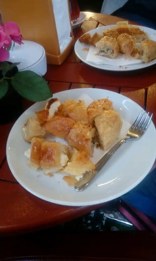 sarıyer börekçisi heybeli ada'nin yemek ve ambiyans fotoğrafları 3
