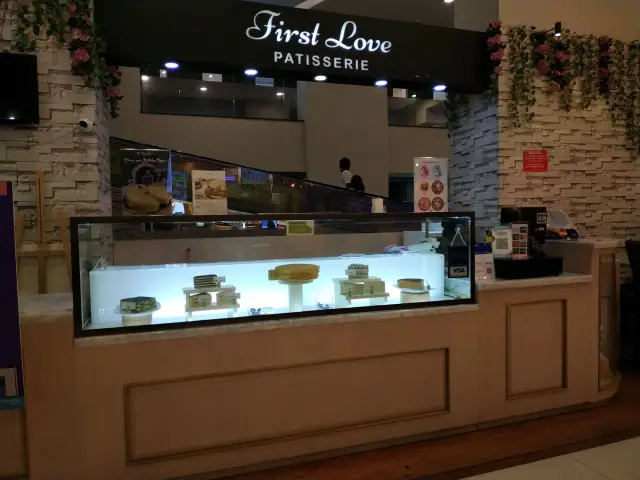 Gambar Makanan First Love Patisserie 18