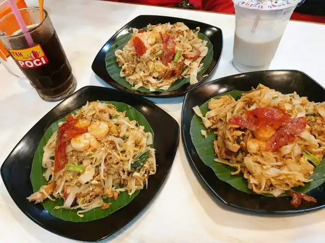 Gambar Makanan Kwetiaw Goreng AKANG Medan 14