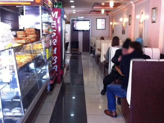 İkram Pasta Cafe'nin yemek ve ambiyans fotoğrafları 5