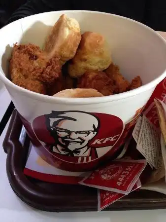 KFC'nin yemek ve ambiyans fotoğrafları 1