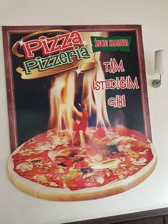 Pizza Pizzeria'nin yemek ve ambiyans fotoğrafları 1