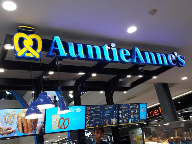 Gambar Makanan Auntie Anne's 5