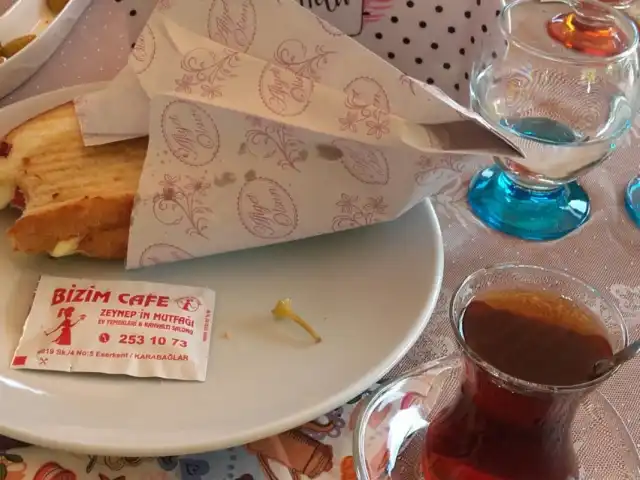 Bizim Cafe Zeynep'in Mutfağı'nin yemek ve ambiyans fotoğrafları 3