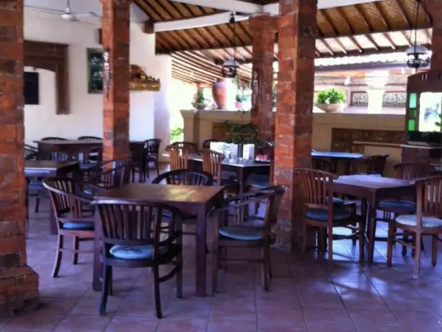 Gambar Makanan Terrace Restaurant 3
