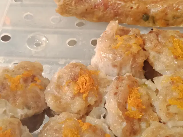 Gambar Makanan Liyanah Risoles & Baso Goreng 3
