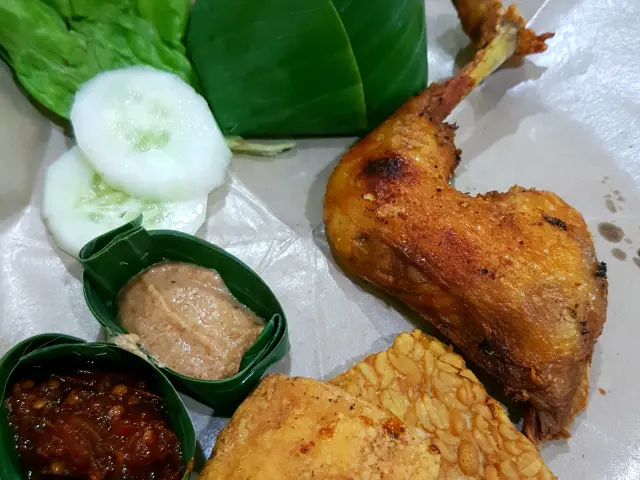 Gambar Makanan NasiUdukBetawiKebonKacang 6